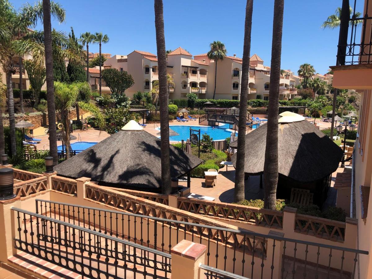 Fantástico Apartamento con vistas al mar zona Club la Costa Castillo Fuengirola Exterior foto